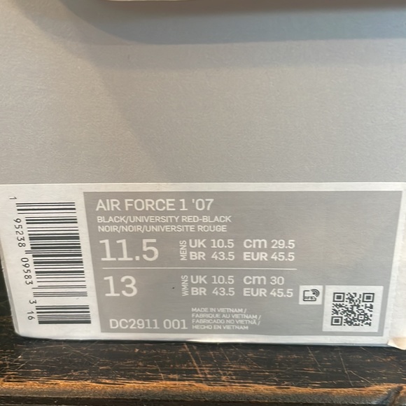 A1-Nike Air Force 1 Low '07 Black Red Bred! - Picture 9 of 9